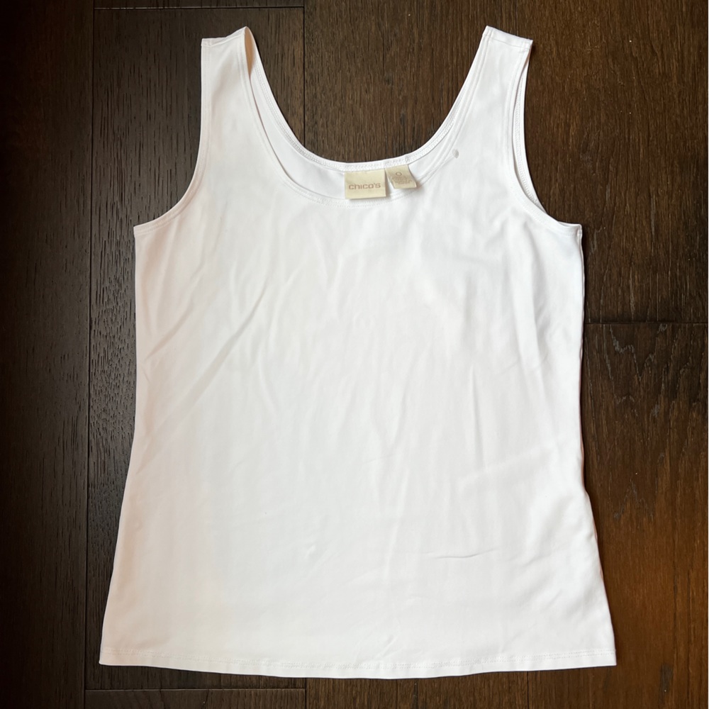 Chico’s White Microfiber Tank size 0. Brand new. Never worn